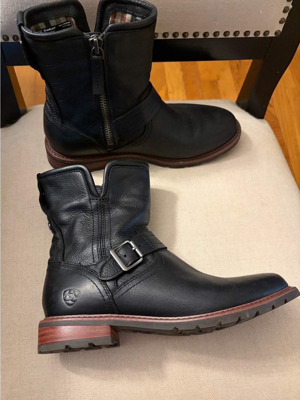 Ariat leather bootie, size 7